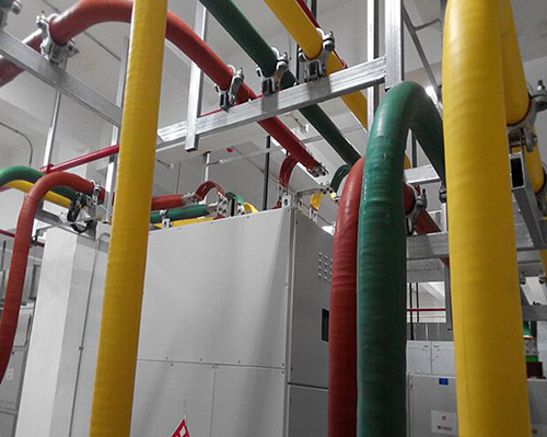 ����ĸ����